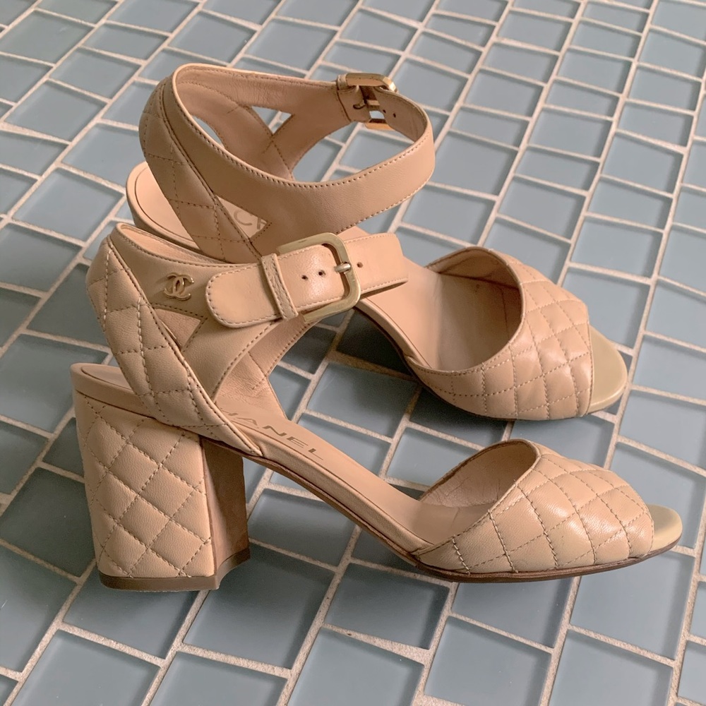 Chanel Sandals Nude Quilted Open toe